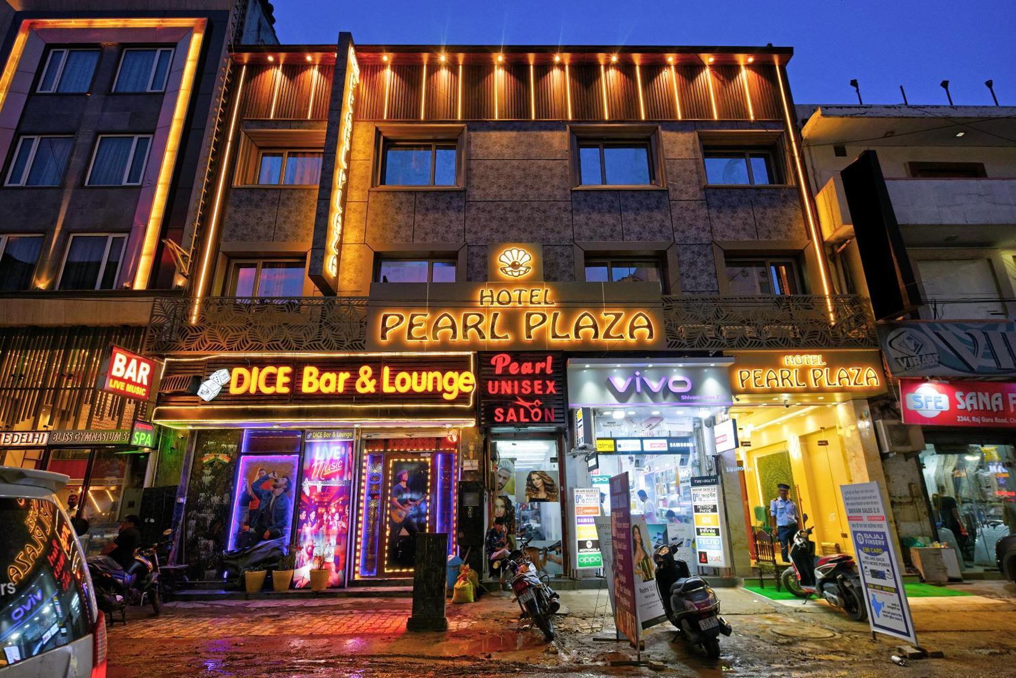 The Pearl Plaza Hotel In City Centre - Near New Delhi Railway Station Exterior photo