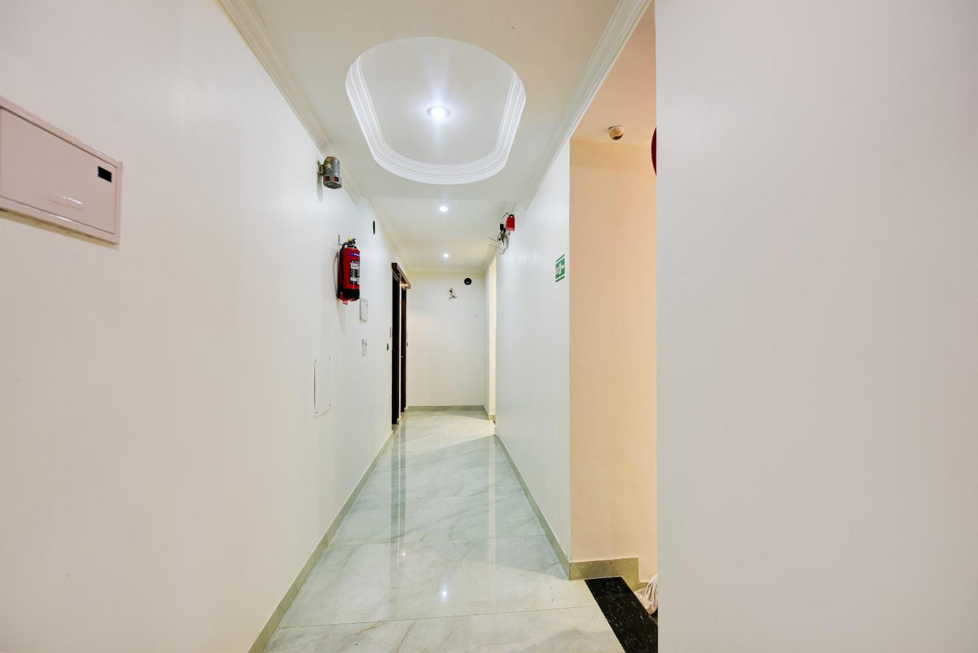 The Pearl Plaza Hotel In City Centre - Near New Delhi Railway Station Exterior photo