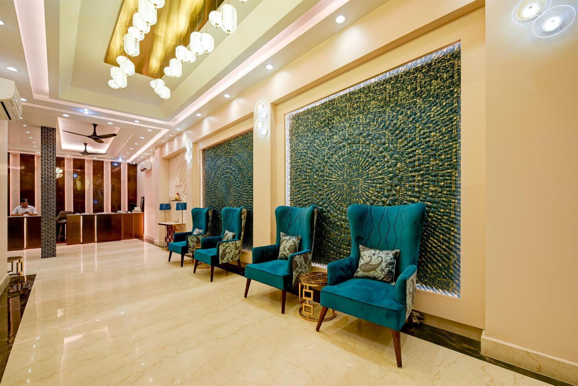 The Pearl Plaza Hotel In City Centre - Near New Delhi Railway Station Exterior photo