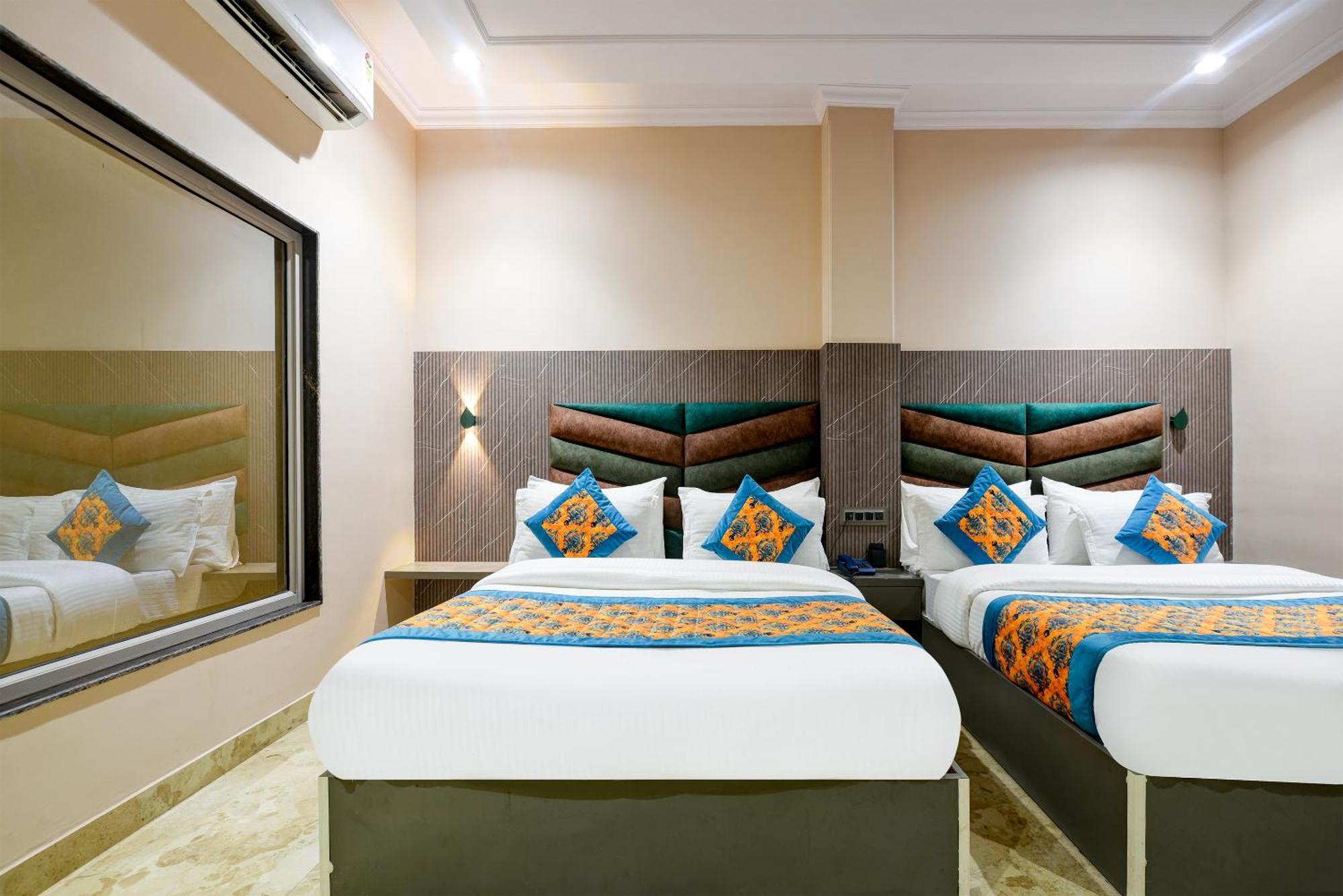 The Pearl Plaza Hotel In City Centre - Near New Delhi Railway Station Exterior photo