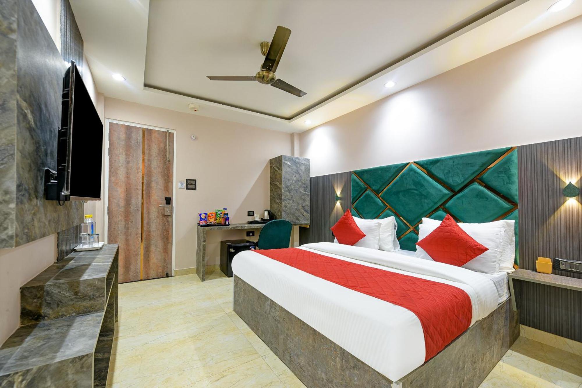 The Pearl Plaza Hotel In City Centre - Near New Delhi Railway Station Exterior photo